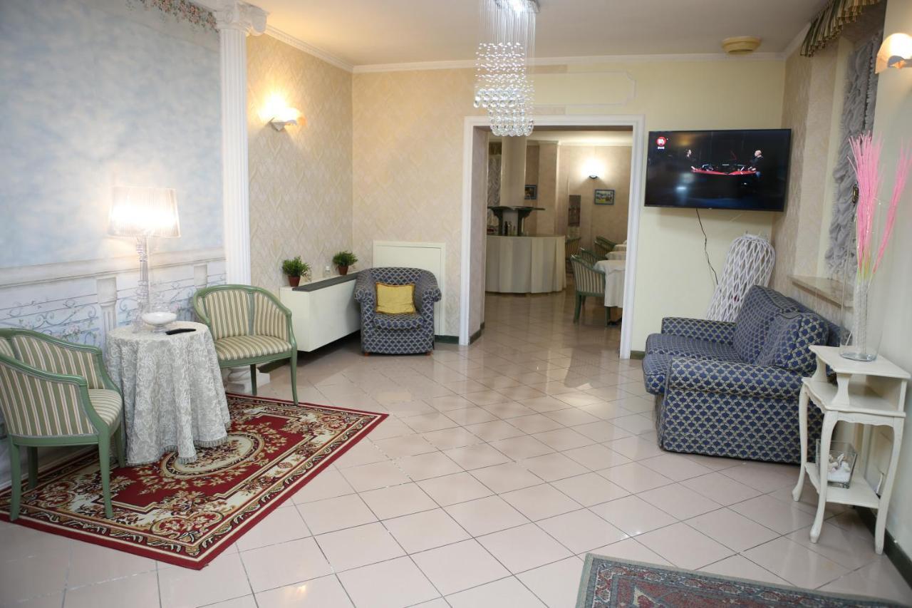 Hotel La Torre Rimini Ngoại thất bức ảnh
