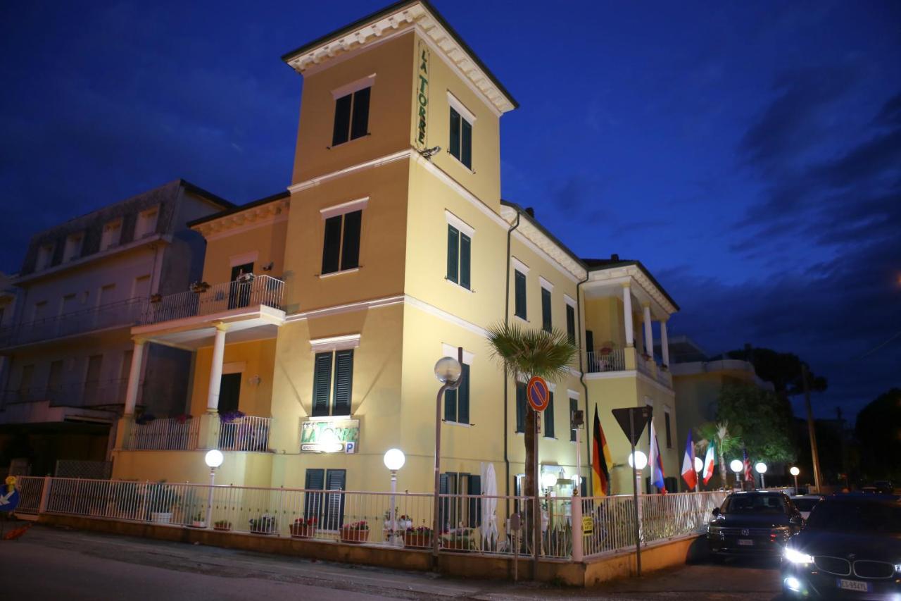 Hotel La Torre Rimini Ngoại thất bức ảnh