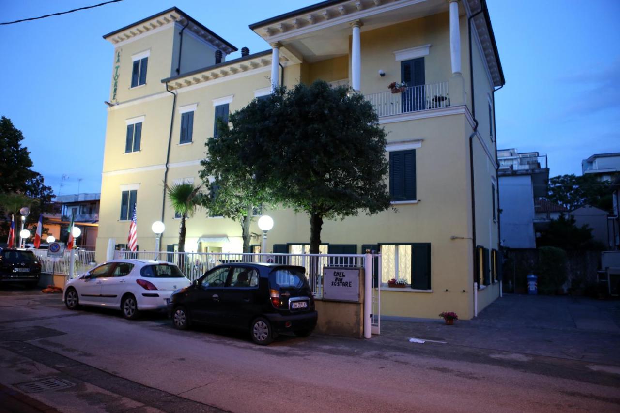 Hotel La Torre Rimini Ngoại thất bức ảnh