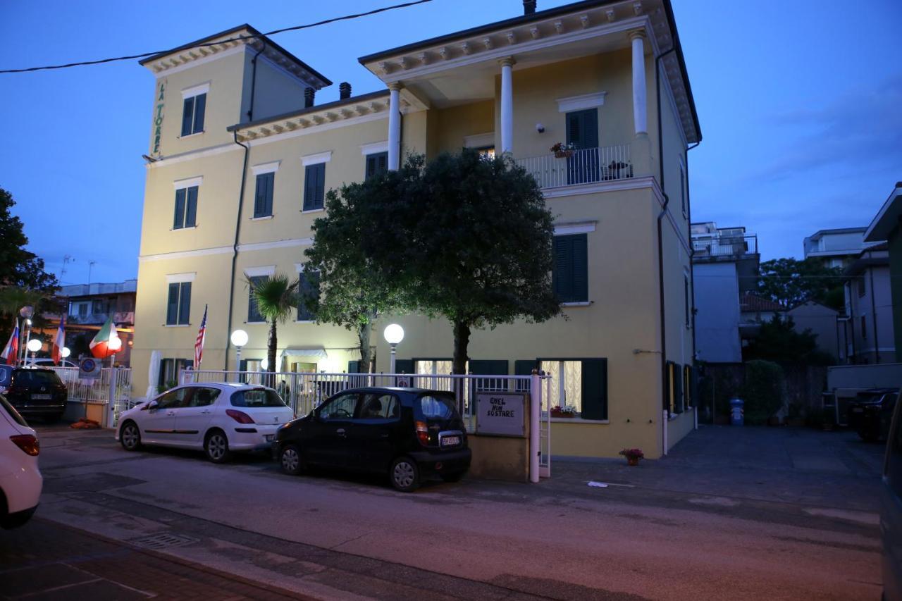 Hotel La Torre Rimini Ngoại thất bức ảnh